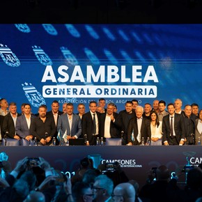 La Cámara falló a favor de la AFA y ratificó la reelección de Tapia y la quita de descensos