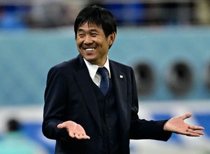 Japón continúa el camino mundialista: le renovó a Hajime Moriyasu