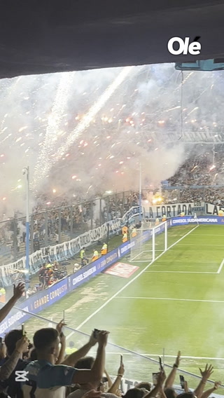 Impresionante recibimiento de racing