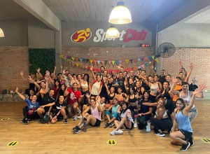 El agite más fit está en SportClub Caseros