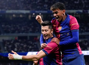 ¡Tremenda paliza! El Barcelona goleó 4-0 al Real Madrid en el Bernabéu